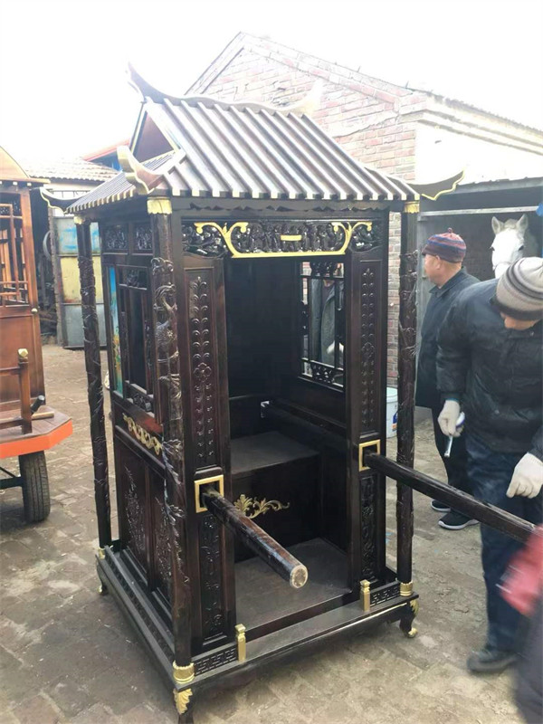 轎子